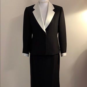 Kasper A.S.L. Black w/White Trim Suit 6P